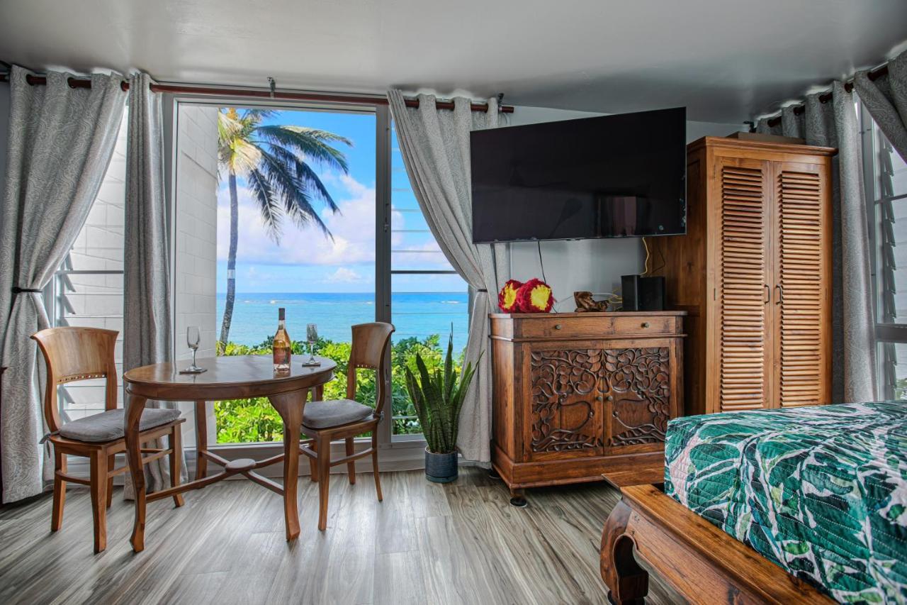 Breezy Beachfront Bali-Style Haven 180 Degree Oceanview Hau'ula 외부 사진